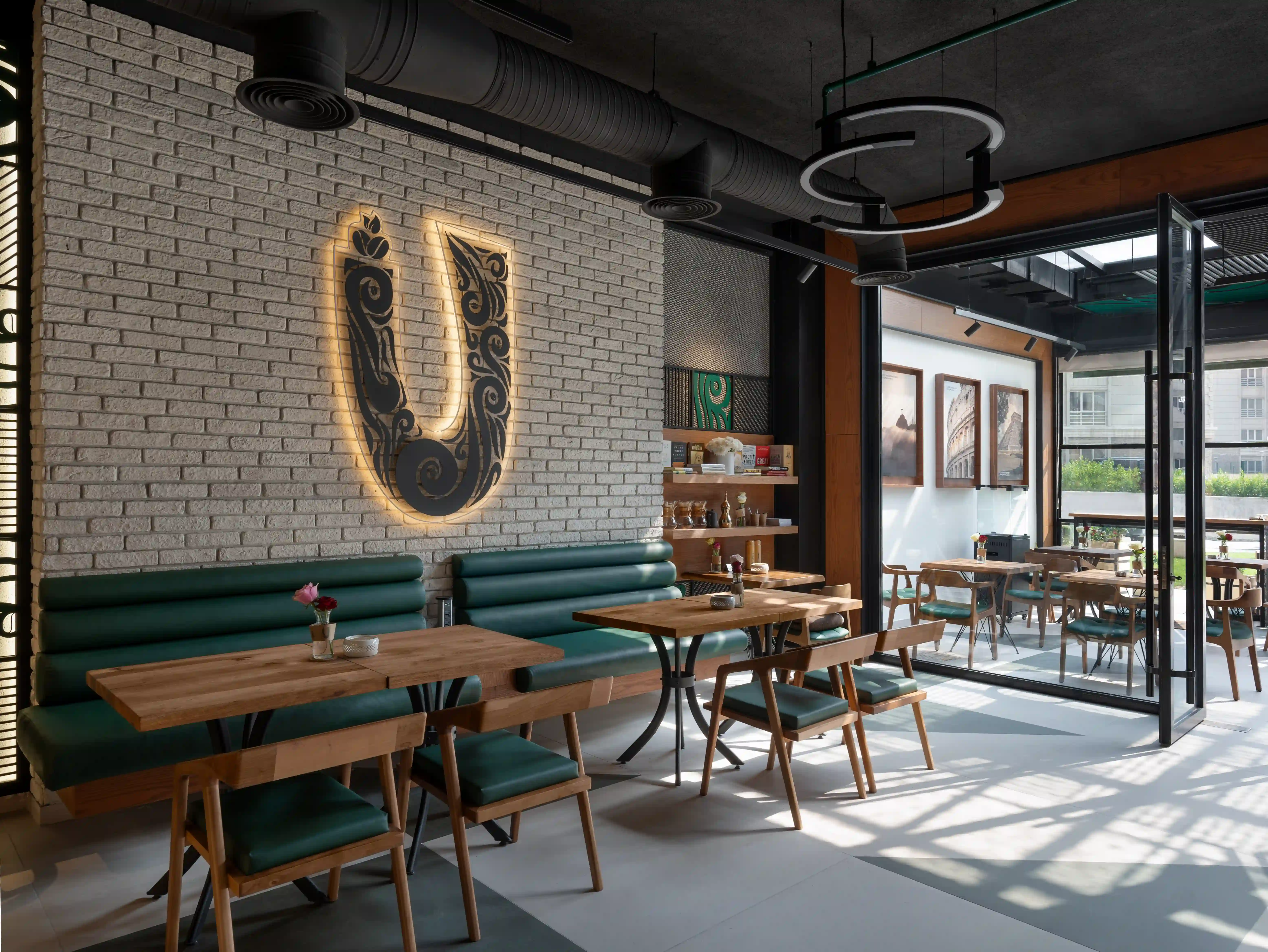 مقهى أُربان